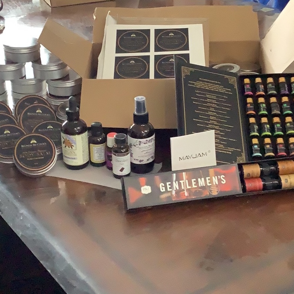 Hand Crafted Beeswax Body balm - Picture 10 of 11